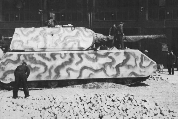 Panzerkampfwagen VIII Maus, 9 April 1944
