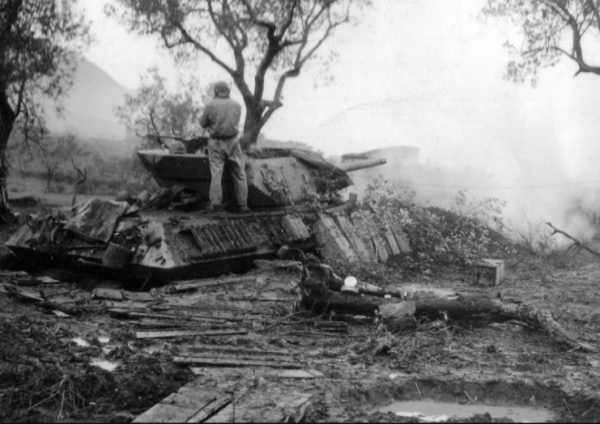 Tank destroyer M10 firing as artillery against Germans in Italy