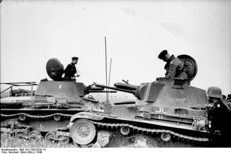 Panzer 35t.Photo Bundesarchiv, Bild 101I-769-0228-14 Borchert, Erich (Eric) CC-BY-SA 3.0